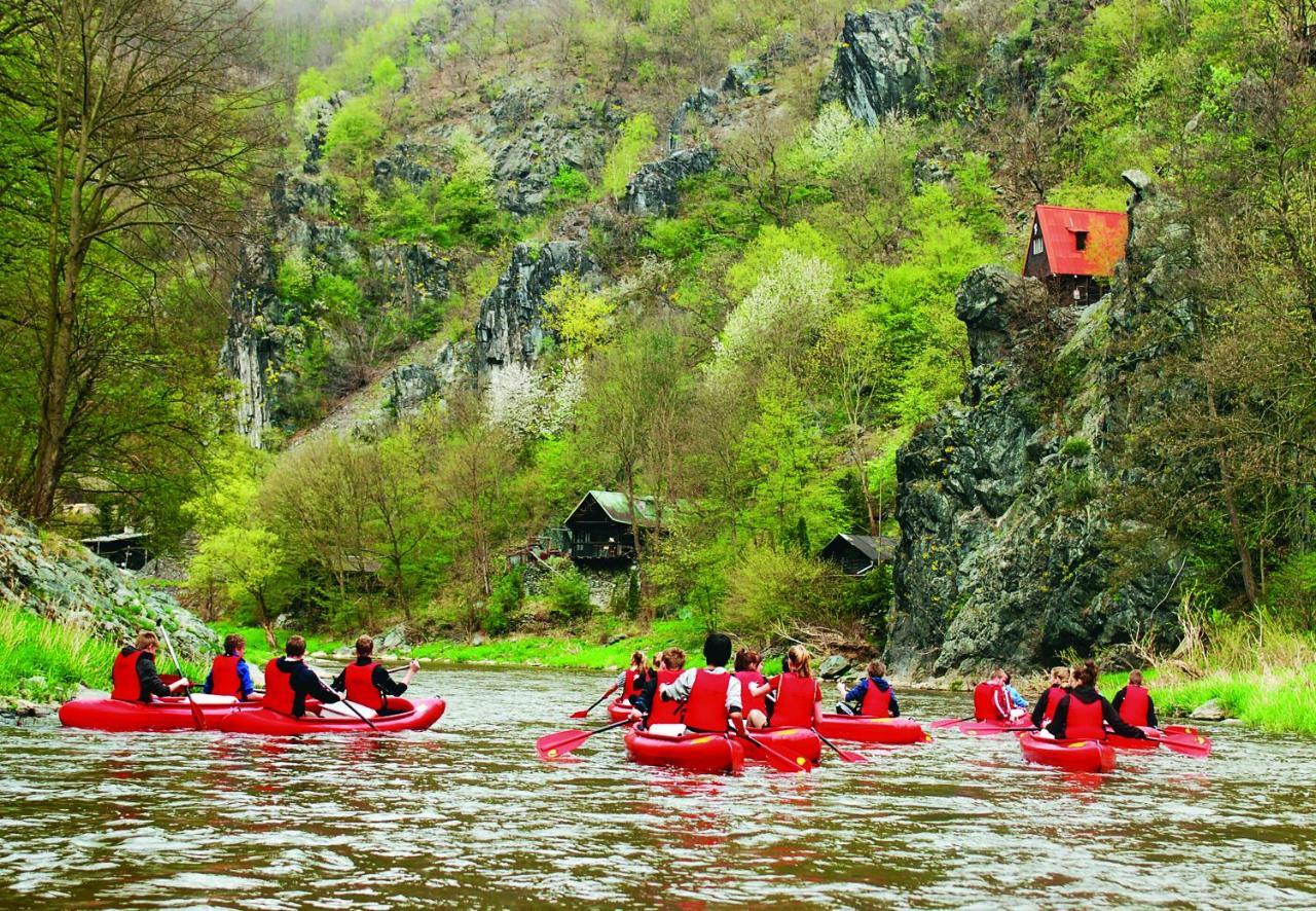 Hotel Tynec Týnec nad Sázavou Zewnętrze zdjęcie