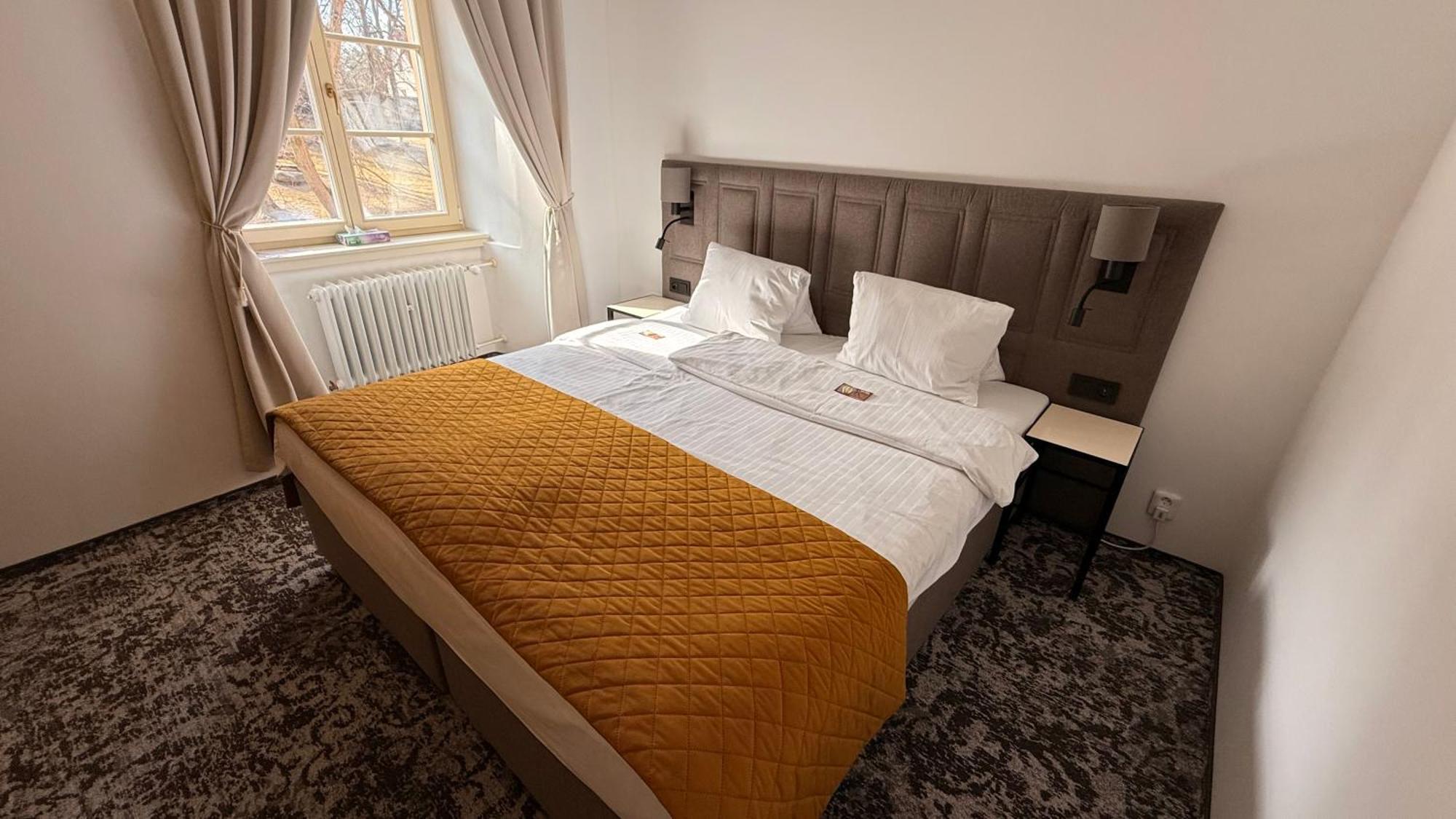Hotel Tynec Týnec nad Sázavou Zewnętrze zdjęcie